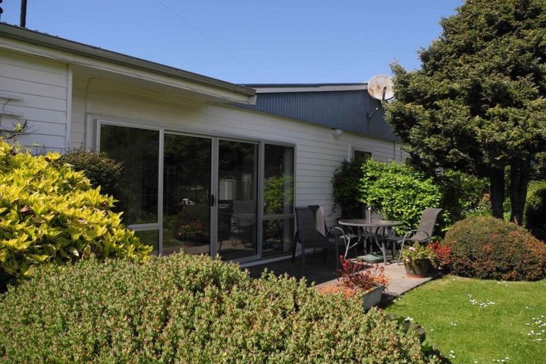 Photo of property in 128 Maytown Road, Waimate, 7978
