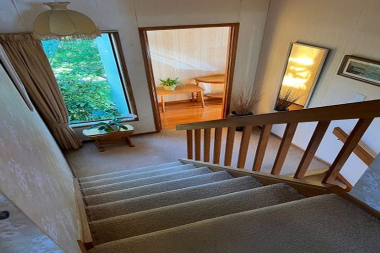 Photo of property in 4 Rae Road, Campbells Bay, Auckland, 0620