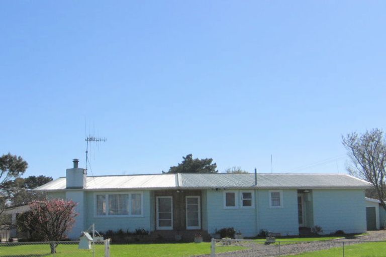 Photo of property in 61a Norbiton Road, Foxton, 4814