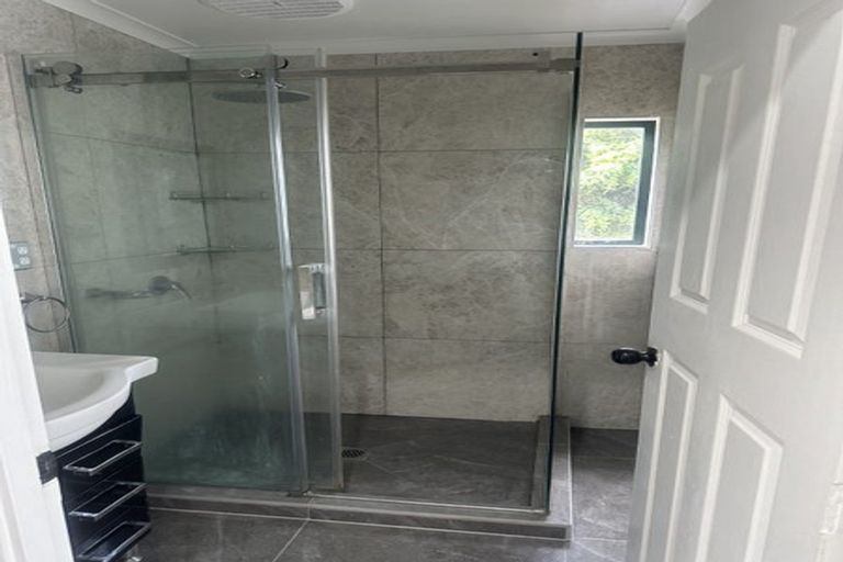 Photo of property in 29 Goodwood Drive, Goodwood Heights, Auckland, 2105