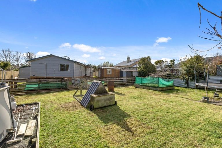 Photo of property in 37 Ema Street, Te Aroha, 3320