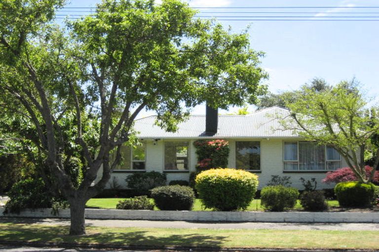 Photo of property in 54 Bentley Street, Russley, Christchurch, 8042