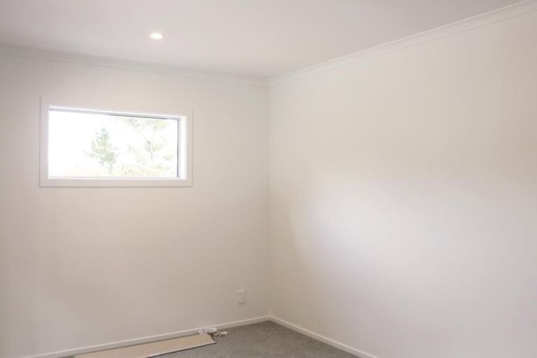 Photo of property in 127 Manuka Street, Stokes Valley, Lower Hutt, 5019