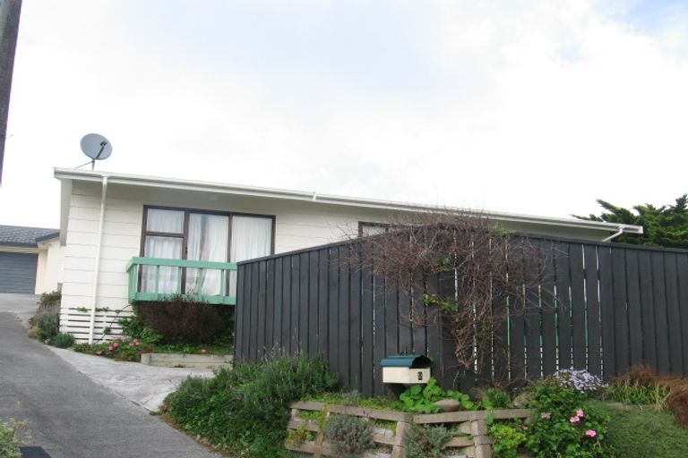 Photo of property in 2a Alister Way, Churton Park, Wellington, 6037