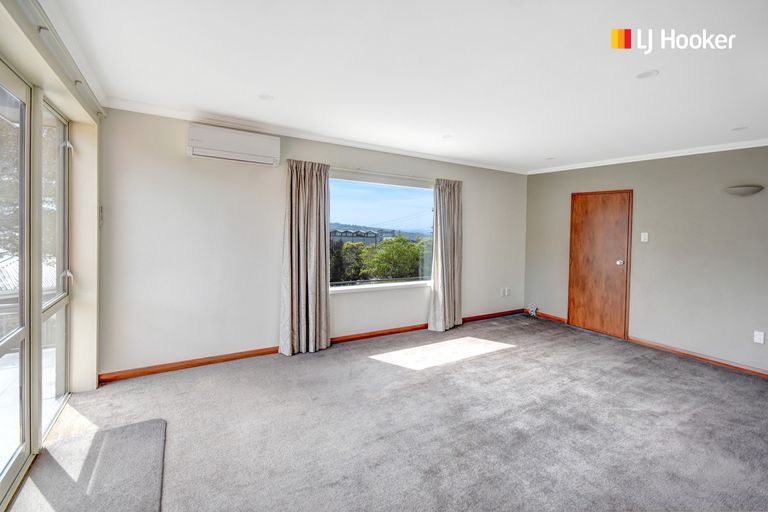 Photo of property in 73 Gilkison Street, Halfway Bush, Dunedin, 9010