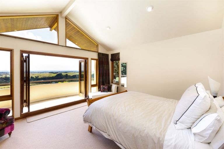 Photo of property in 516 Turitea Road, Turitea, Palmerston North, 4472