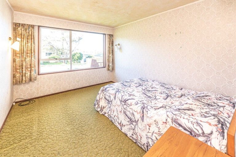 Photo of property in 75 Parkes Avenue, Saint Johns Hill, Whanganui, 4501
