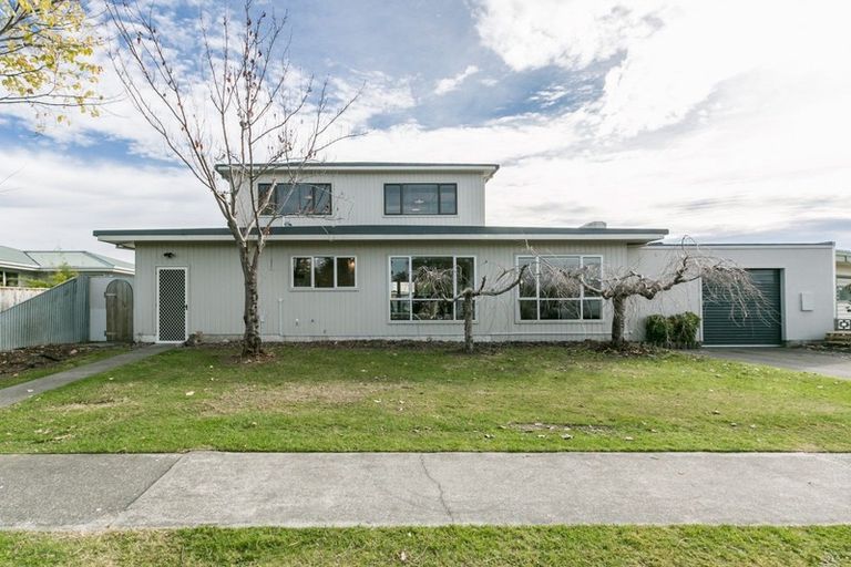 Photo of property in 12 Sutherland Street, Tamatea, Napier, 4112