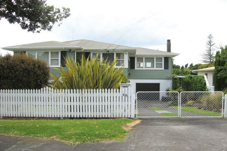 Photo of property in 46 Mcintyre Road, Mangere Bridge, Auckland, 2022