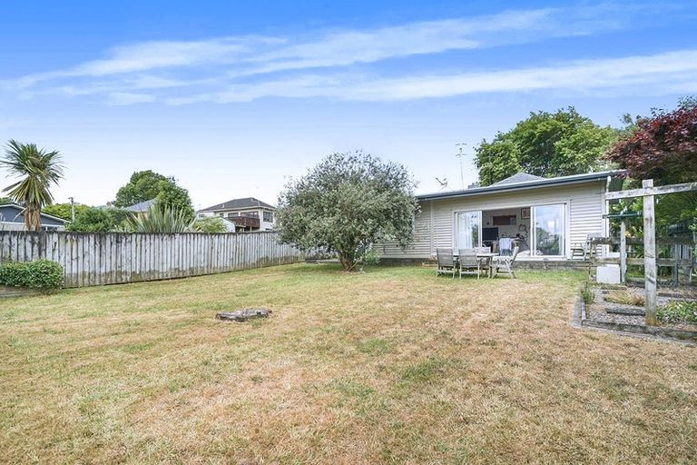 Photo of property in 116 Forest Lake Road, Forest Lake, Hamilton, 3200