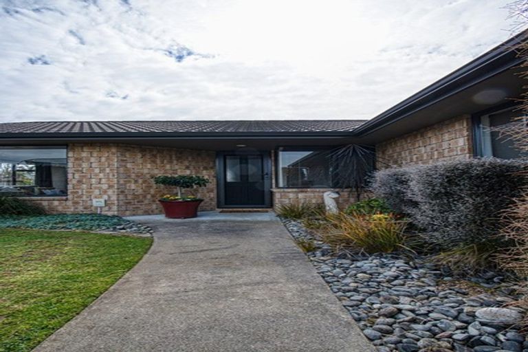 Photo of property in 247 Raeburne Street, Te Awamutu, 3800
