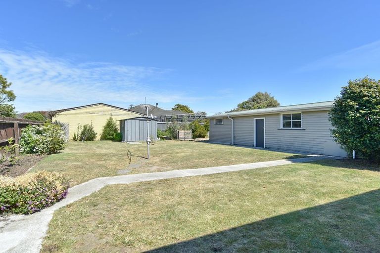 Photo of property in 49 Vancouver Crescent, Wainoni, Christchurch, 8061