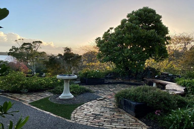 Photo of property in 16 Ander Place, Takapuna, Auckland, 0622