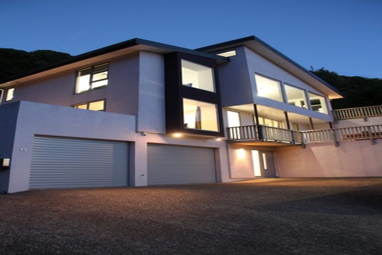 Photo of property in 45 Onslow Road, Khandallah, Wellington, 6035