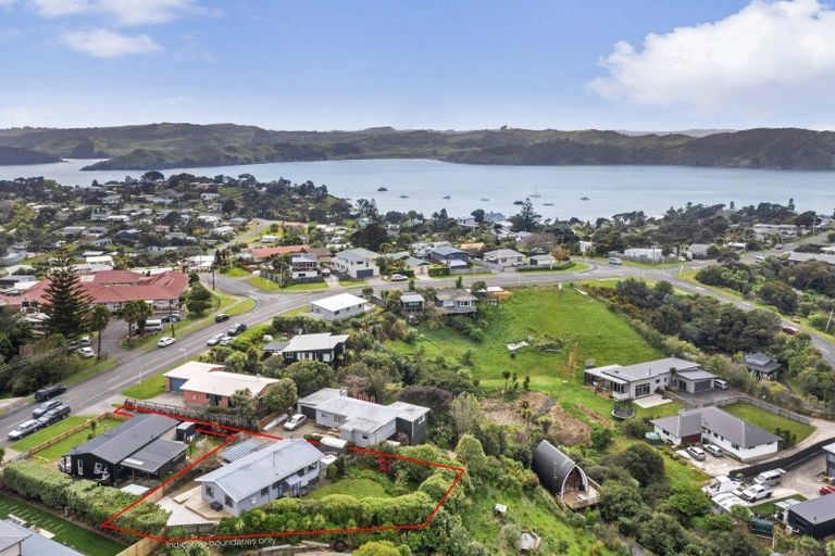 Photo of property in 24a Manukau Road, Raglan, 3225