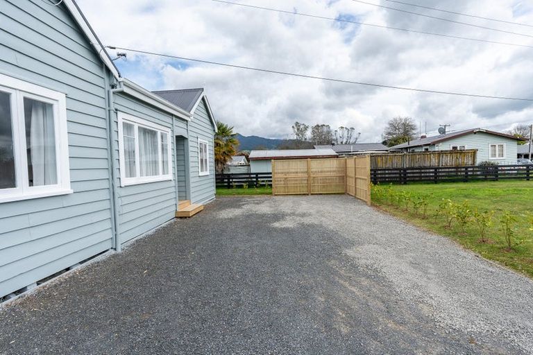 Photo of property in 80 Beechey Street, Pirongia, 3802