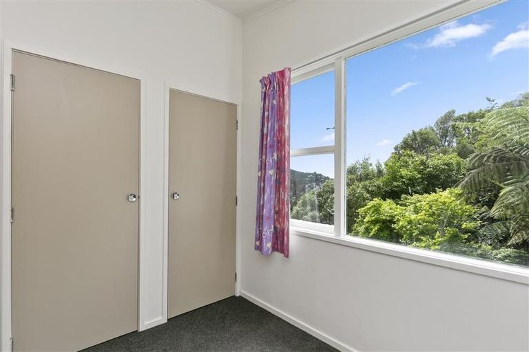 Photo of property in 19a Collier Avenue, Karori, Wellington, 6012