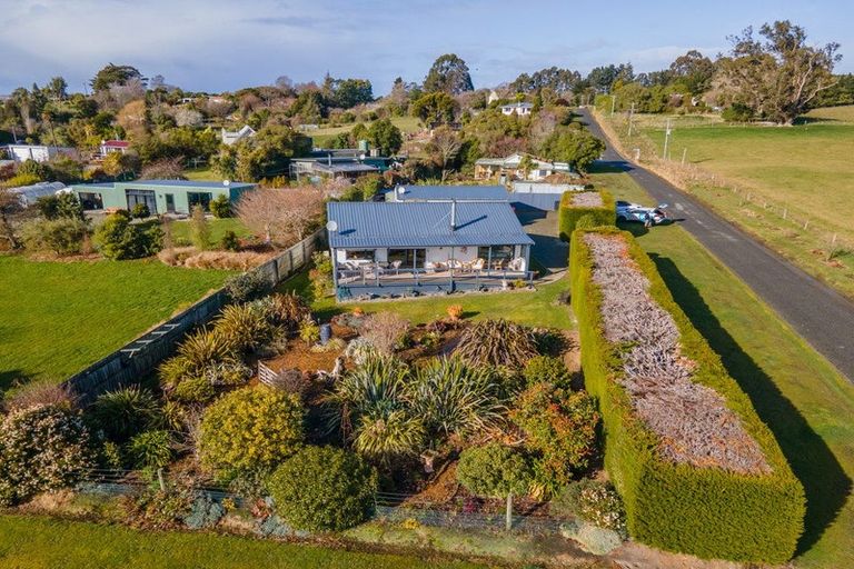 Photo of property in 28 Appleby Street, Hampden, 9410