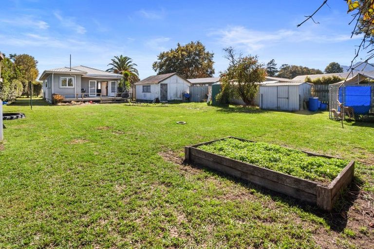 Photo of property in 14 Campbell Street, Waihou, Te Aroha, 3393