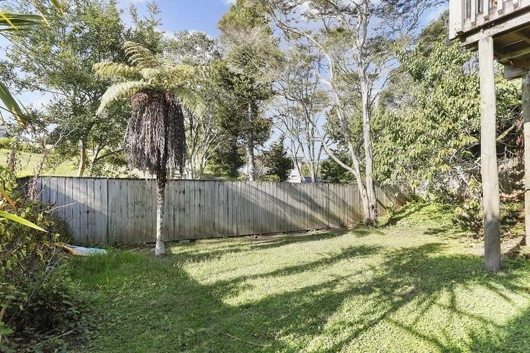 Photo of property in 2/14 Norman Road, Titirangi, Auckland, 0604