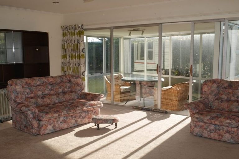 Photo of property in 151 Te Moana Road, Waikanae, 5036