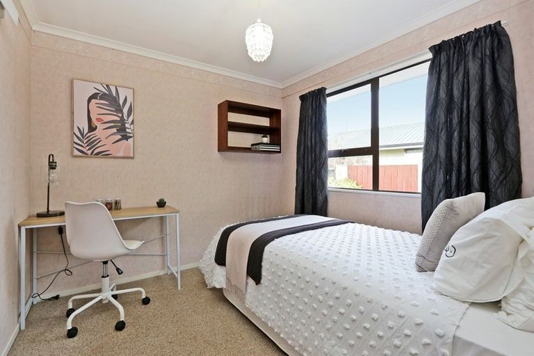 Photo of property in 3 Ryan Crescent, Greenmeadows, Napier, 4112