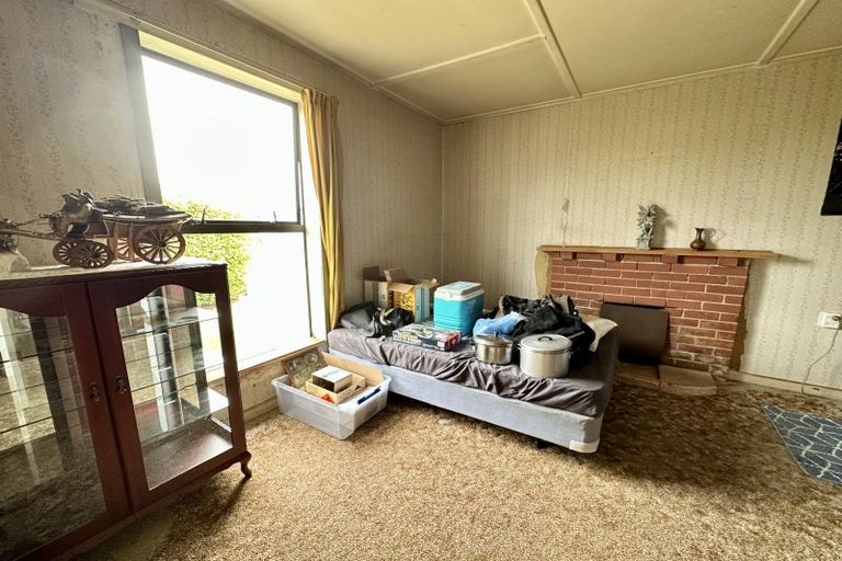 Photo of property in 240 Princes Street, Strathern, Invercargill, 9812