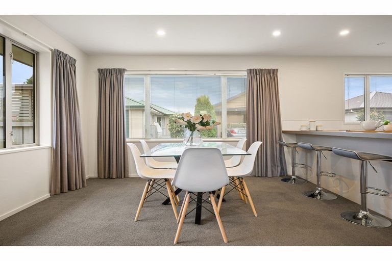 Photo of property in 52 Tahuna Street, Pegasus, 7612