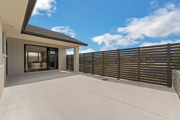 Photo of property in 1 James Elliot Way, Pokeno, 2402