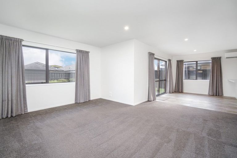 Photo of property in 18 Lydiard Drive, Rolleston, 7615