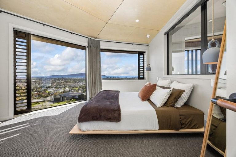 Photo of property in 14 Wilson Way, Waikanae, 5036