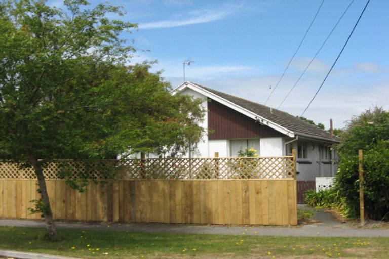 Photo of property in 114 Smith Street, Woolston, Christchurch, 8062