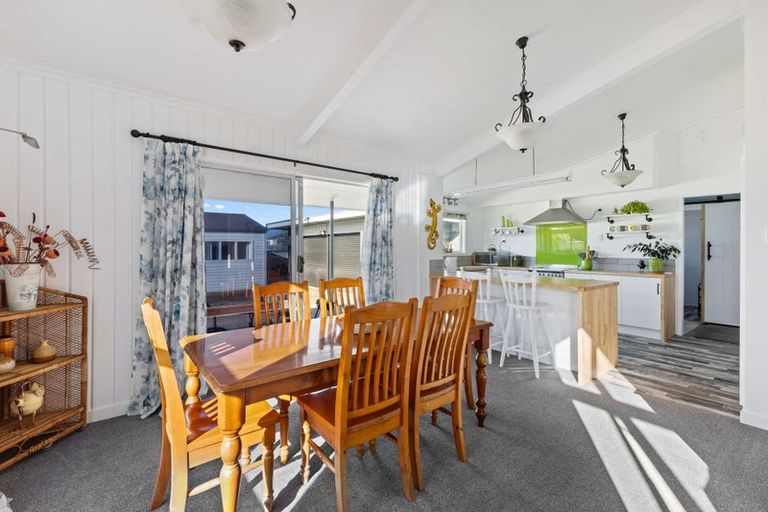 Photo of property in 5 Glanville Road, Stratford, 4332