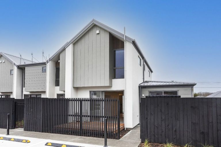Photo of property in 39 Bampton Street, Burwood, Christchurch, 8061