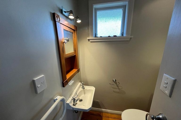 Photo of property in 3 Rutland Street, Levin, 5510