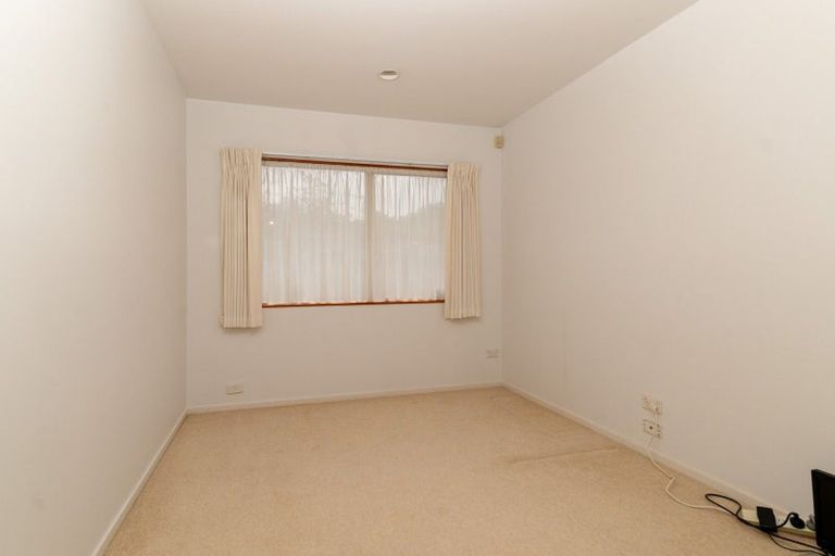 Photo of property in 42 Landing Drive, Albany, Auckland, 0632