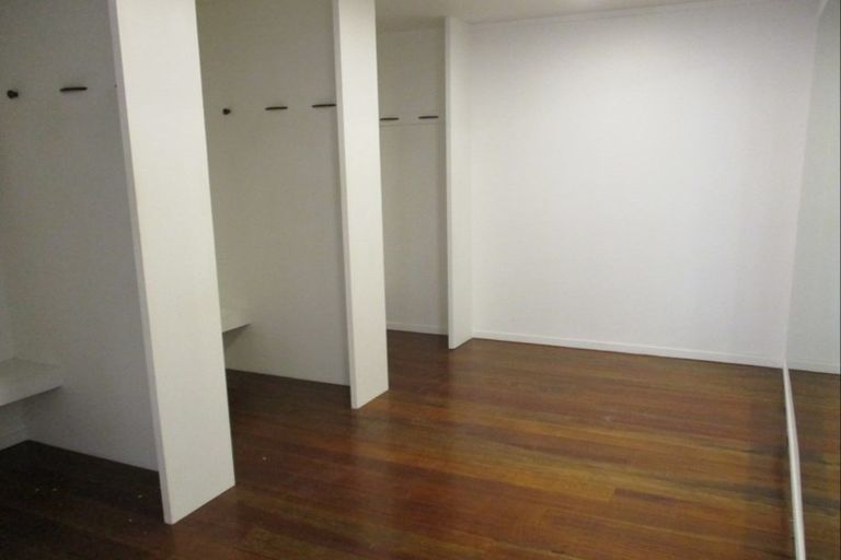 Photo of property in 15 Casabella Court, Northpark, Auckland, 2013