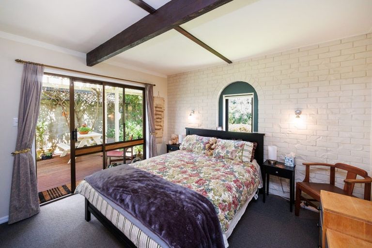 Photo of property in 101 Clifton Terrace, Fitzherbert, Palmerston North, 4410