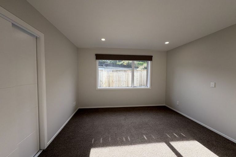 Photo of property in 1/5 Tawa Terrace, Tawa, Wellington, 5028