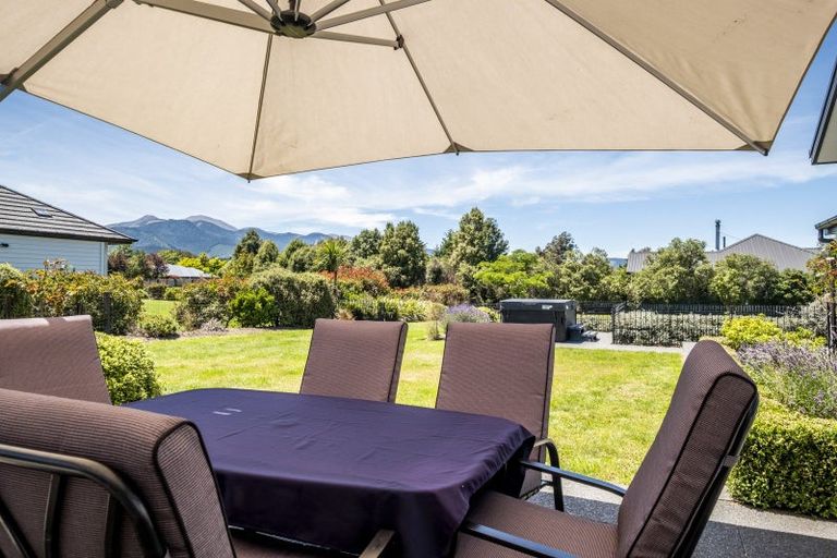 Photo of property in 12 Ewen Place, Hanmer Springs, 7334