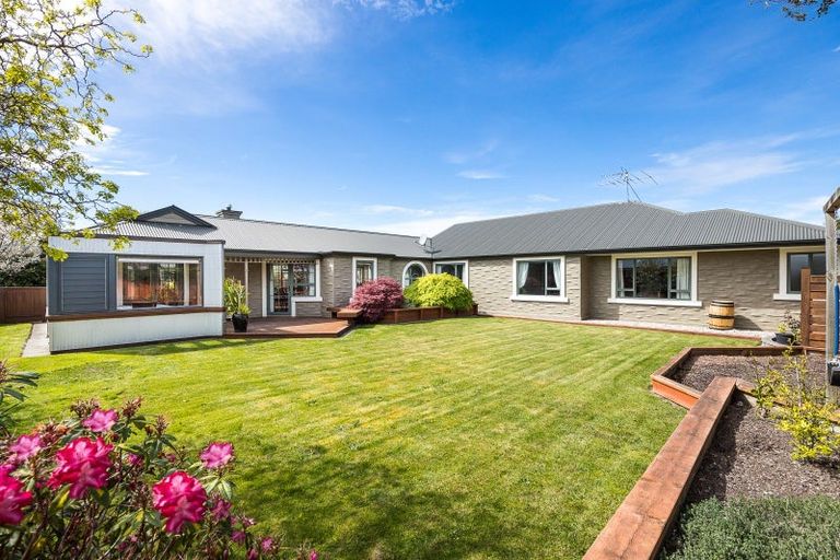 Photo of property in 6 Fenty Place, Mosgiel, 9024