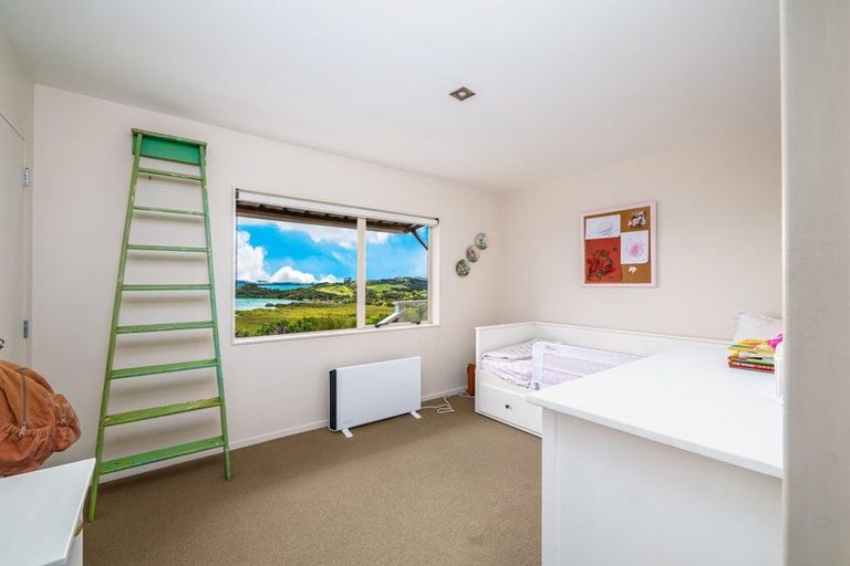 Photo of property in 9 Toi Track, Russell, 0272