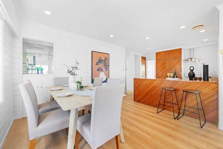 Photo of property in 7/10 Ridge Road, Howick, Auckland, 2014