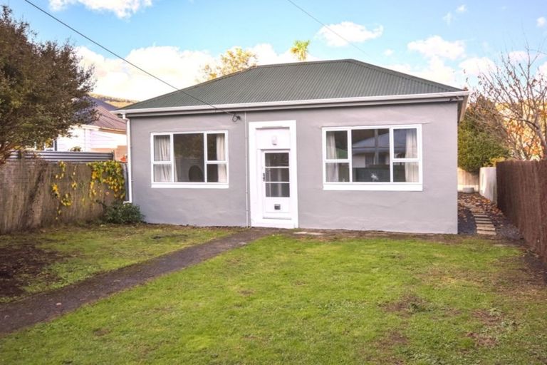 Photo of property in 8 Coburn Avenue, North East Valley, Dunedin, 9010