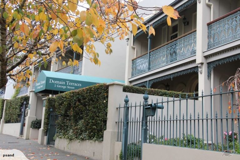 Photo of property in 1j George Street, Newmarket, Auckland, 1023