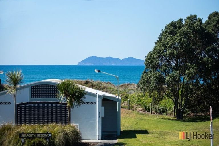 Photo of property in 16a Seaforth Road, Waihi Beach, 3611