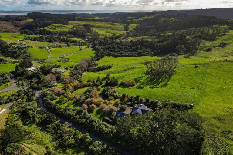 Photo of property in 487 Kanohi Road, Kaukapakapa, 0873