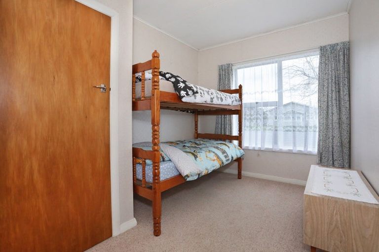 Photo of property in 17 Derby Street, Feilding, 4702