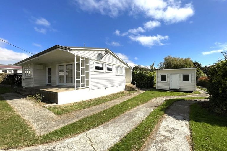 Photo of property in 3 Mill Street, Clinton, 9534