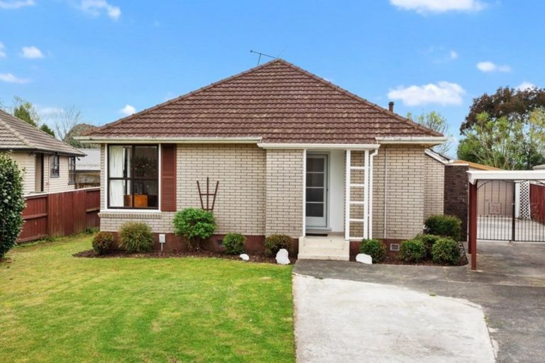 Photo of property in 27 Montgomery Crescent, Bader, Hamilton, 3206